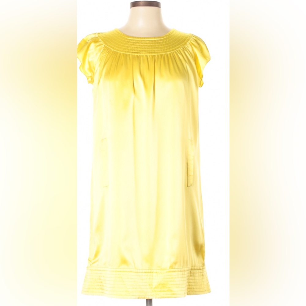 Antonio Melani 100% silk, mini scoop neck, short sleeve a-line dress Sz 10